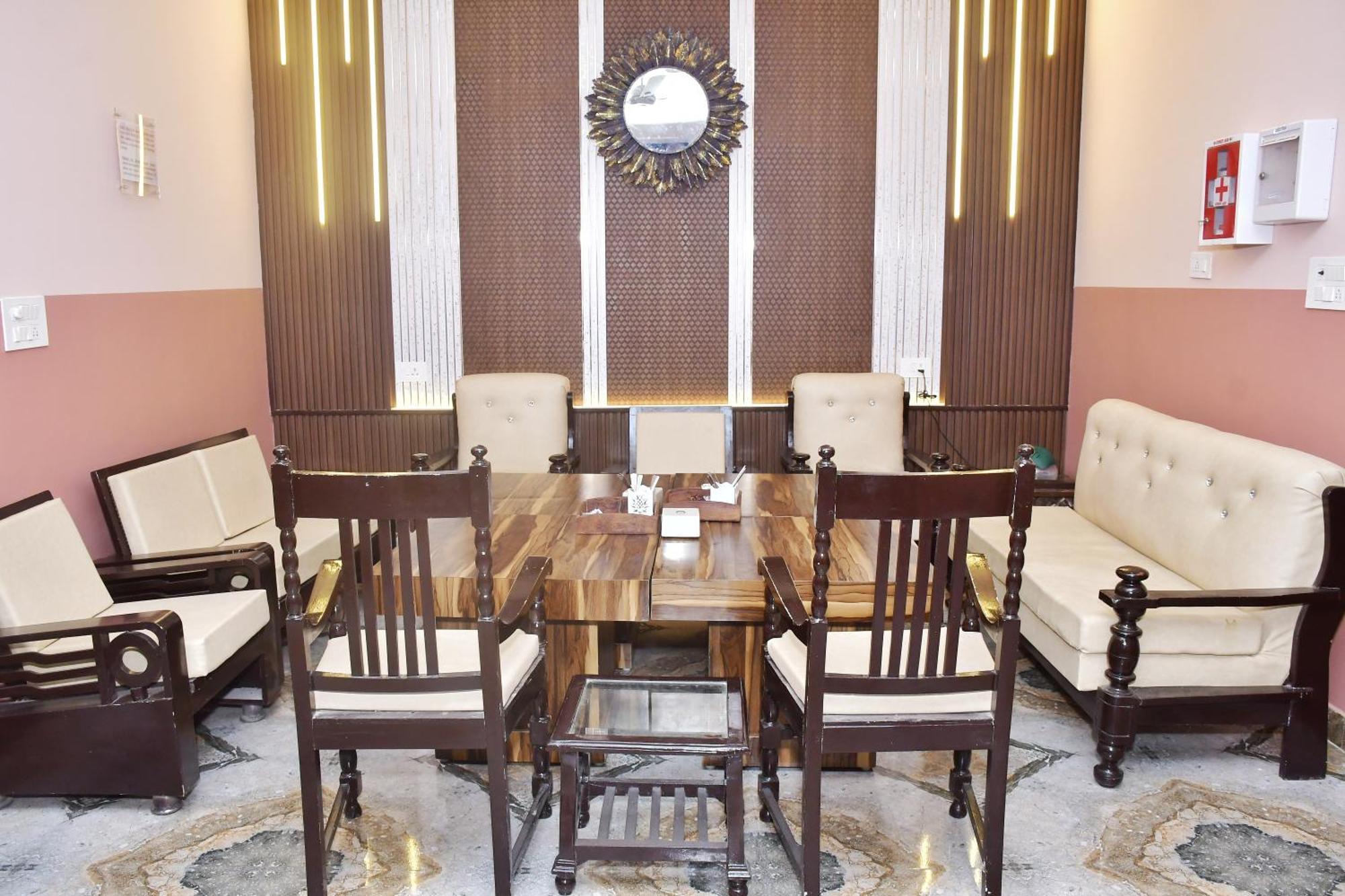 Appartamento The Orchid Retreat Agra  Esterno foto