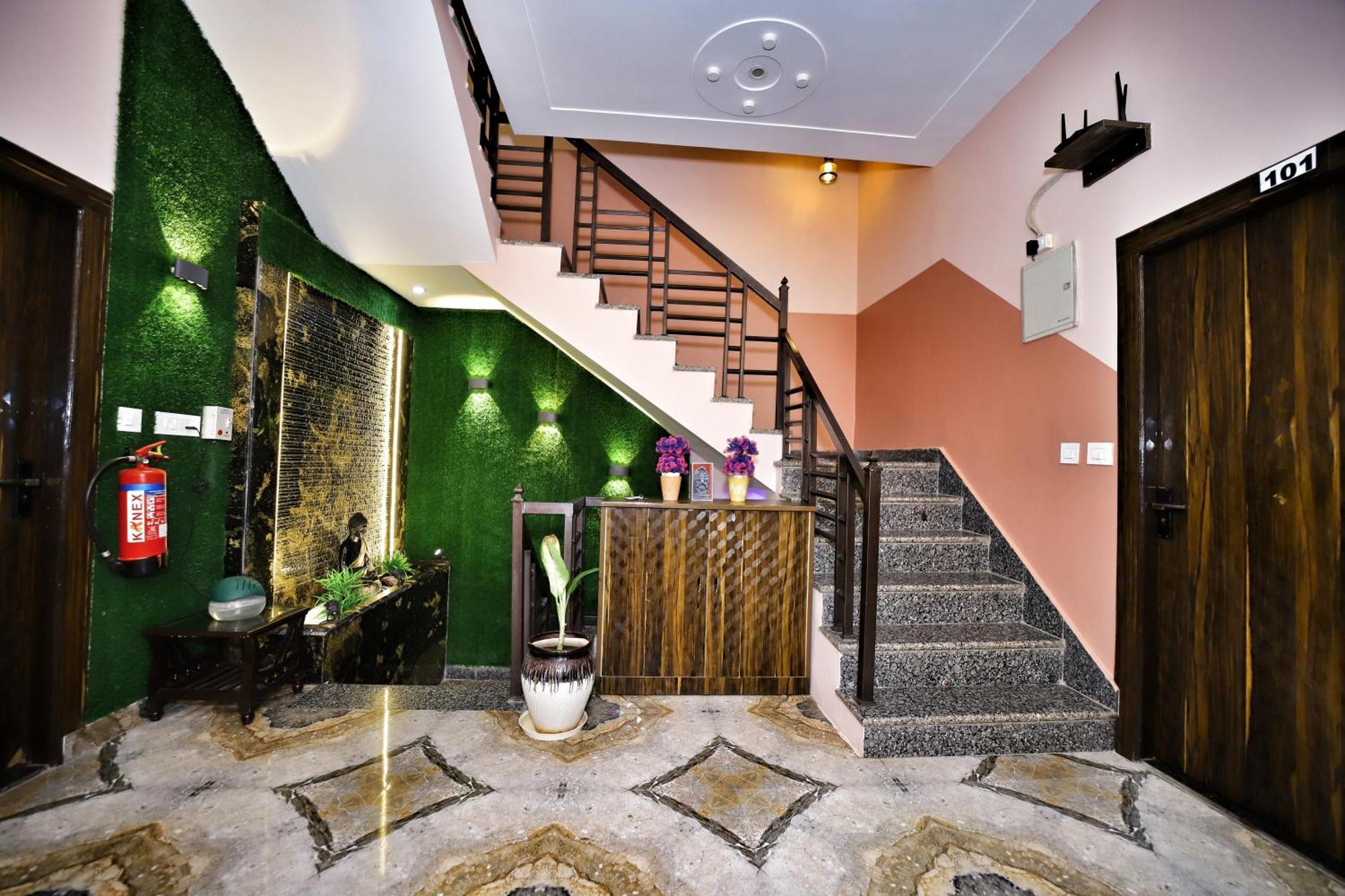 Appartamento The Orchid Retreat Agra  Esterno foto