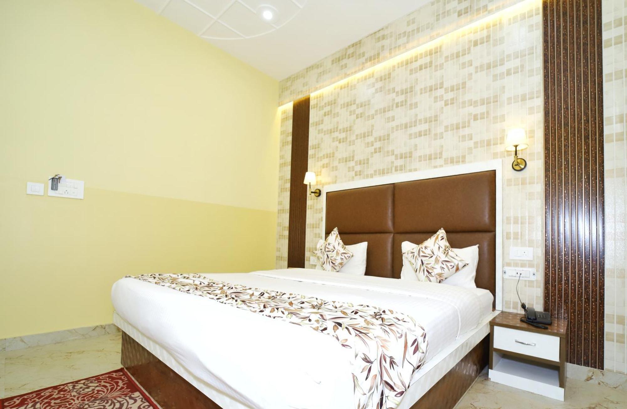 Appartamento The Orchid Retreat Agra  Esterno foto
