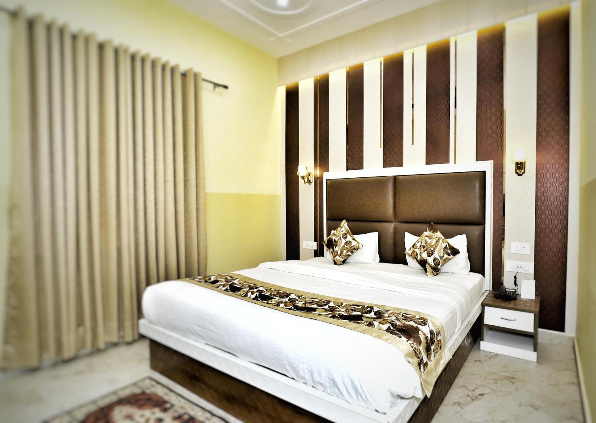 Appartamento The Orchid Retreat Agra  Esterno foto