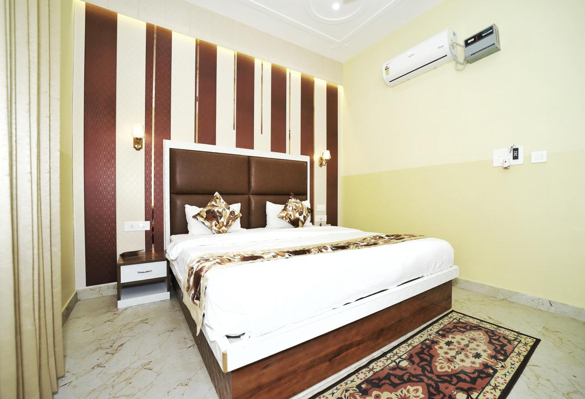 Appartamento The Orchid Retreat Agra  Esterno foto